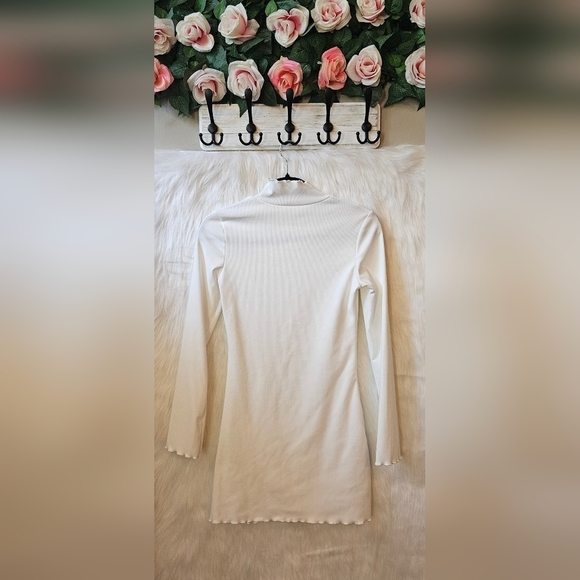 SHEIN Ribbed 90's Long Sleeve Sweater Dress - Picture 3 of 8